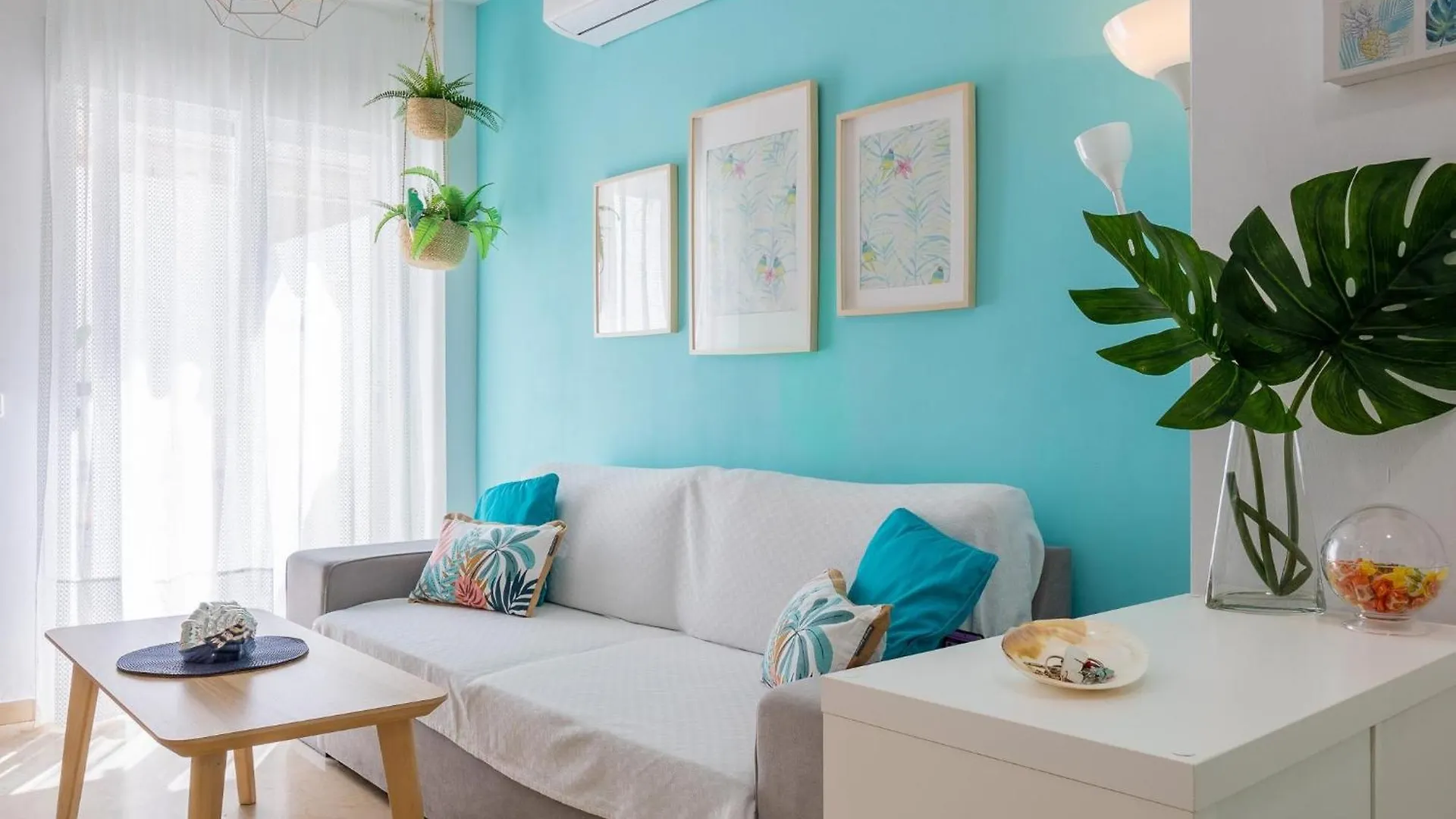 شقة Fantastico Piso 2 Habitaciones A 2 Min De La Playa فوينخيرولا