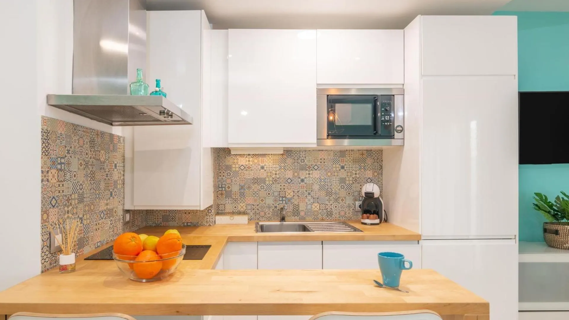 Fantastico Piso 2 Habitaciones A 2 Min De La Playa فوينخيرولا