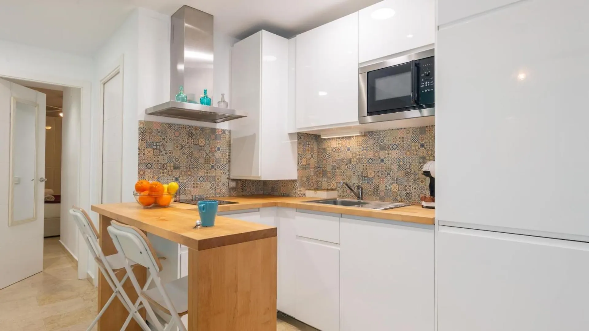 شقة Fantastico Piso 2 Habitaciones A 2 Min De La Playa فوينخيرولا