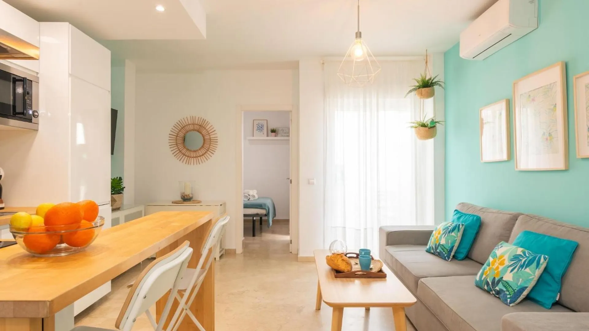 Fantastico Piso 2 Habitaciones A 2 Min De La Playa فوينخيرولا إسبانيا